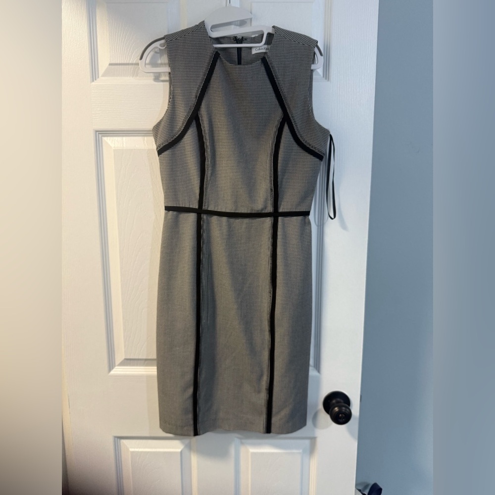 Calvin Klein - Black and White-  Dress - Size 4